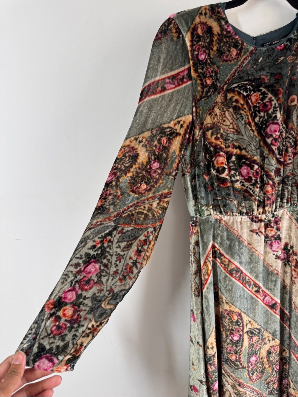 Zara Trafaluc Velvet Midi Dress Paisley Floral Boho Small Whimisgoth Fairy Fall - Picture 3 of 13